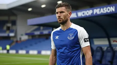 Everton are in talks with Liverpool to sign Chilean winger Dario Osorio from FC Midtjylland, hoping he could replace or...