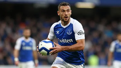 Everton's Coaches to Unlock Brennan Johnson's Potential