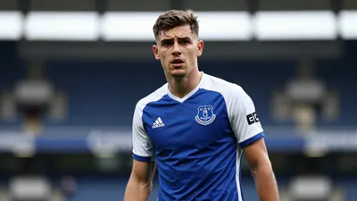 Everton's Transfer Window Dilemma: Hector Fort's Price Tag and Barcelona's Demands
