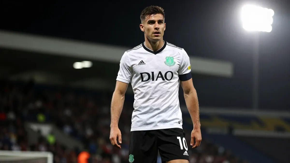 Everton Open to Jake O'Brien Sale Ahead of Deadline