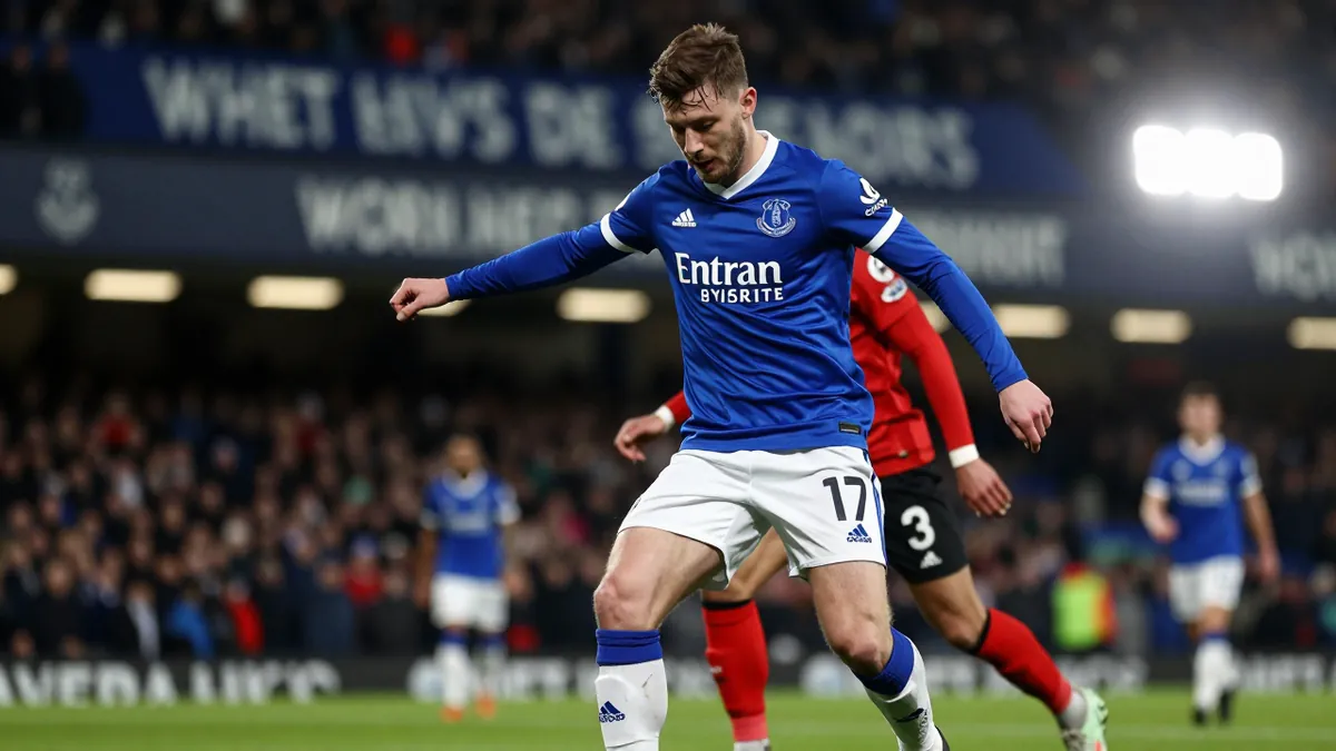 Everton target Arsenal midfielder Christian Norgaard as Idrissa Gueye replacement