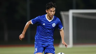 Everton target three right-backs to replace Coleman