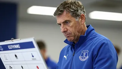 Everton may target free agents such as Karim Benzema and Paul Pogba to bolster a thin squad following a frustrating...