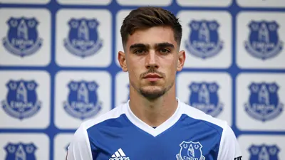 Everton urged to keep Ndiaye for Premier League success