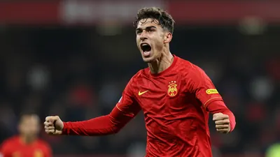 Everton set to make formal bid for Man Utd striker Ethan Wheatley