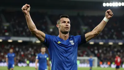 Everton fought back twice to draw 2-2 with Manchester United as Ainsley Maitland-Niles scored a last-gasp equaliser on...